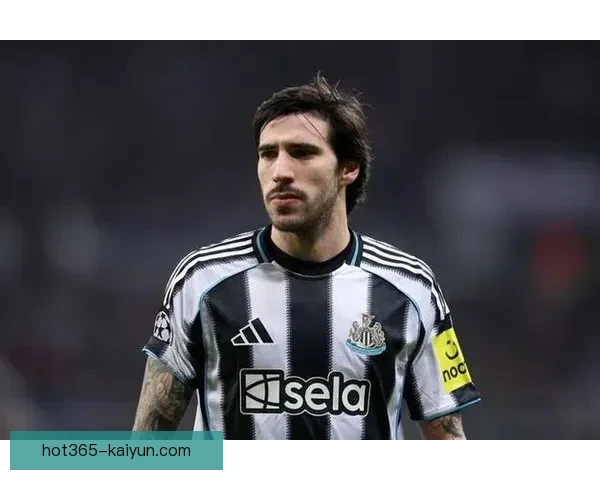 托纳利近期表现稳健，成为球队中场核心的关键因素。