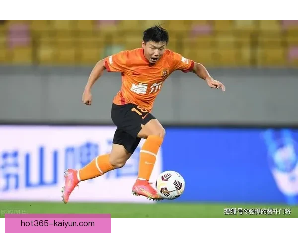 克雷桑领衔山东泰山锋线，近期表现稳健